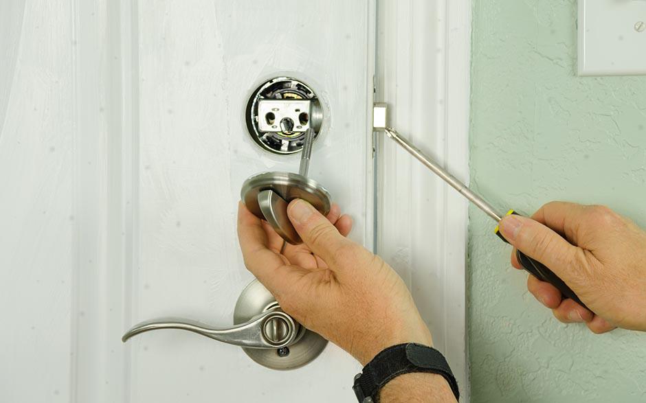 changer une serrure de porte intérieure Saint-Pierre-du-Perray